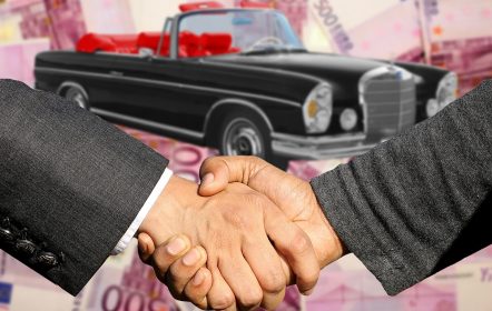 Como vender um carro com dívid