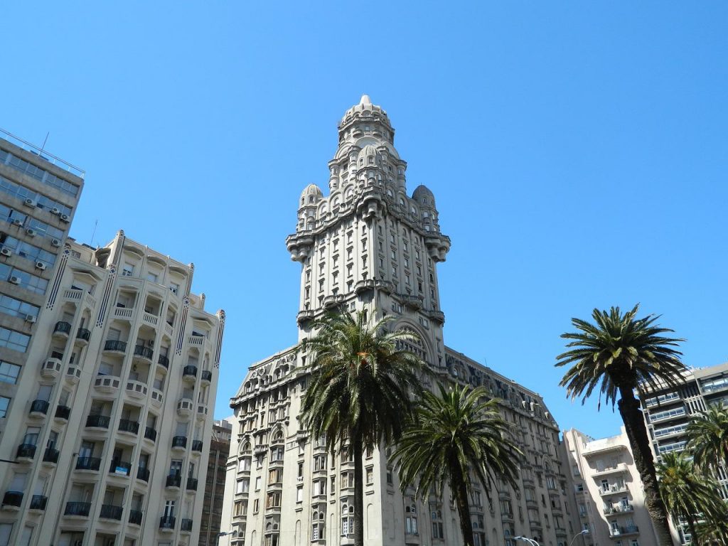 Palácio salvo Plaza Independencia  uruguai