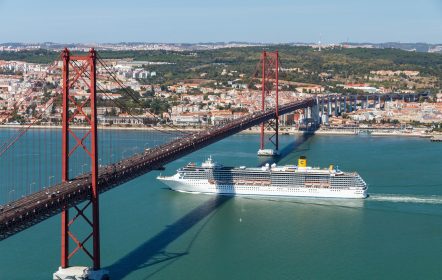 Viagem de navio para Portugal